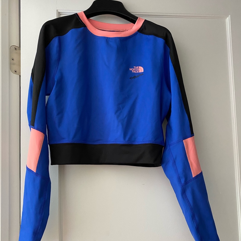 The North Face extreme long sleeve cropped top
